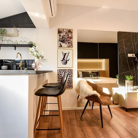 Calea Victoriei Modern Studio - Escape In The City Center Bucareste Exterior foto