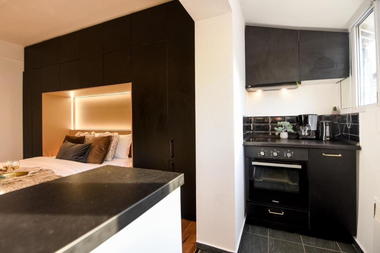 Calea Victoriei Modern Studio - Escape In The City Center Bucareste Exterior foto